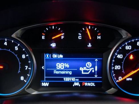 Used 2020 Chevrolet Equinox LT image 20