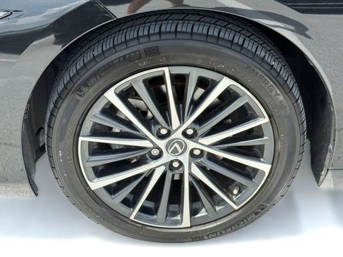 Used 2025 Lexus ES 350 w/ Premium Package FWD image 9