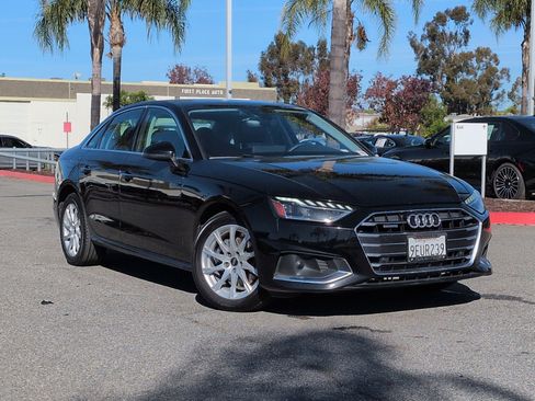 Used 2023 Audi A4 2.0T Premium w/ Convenience Package image 2