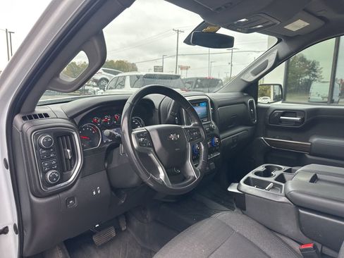 Used 2020 Chevrolet Silverado 1500 RST w/ Texas Edition image 3