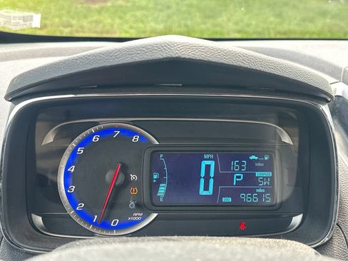 Used 2016 Chevrolet Trax LT w/ LT Convenience Package FWD image 14