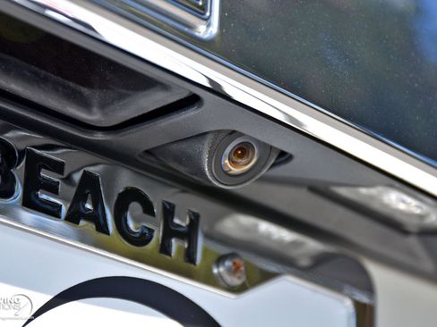 Used 2015 Rolls-Royce Ghost image 18