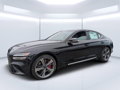 New 2025 Genesis G70 2.5T w/ Sport Prestige Package image 7
