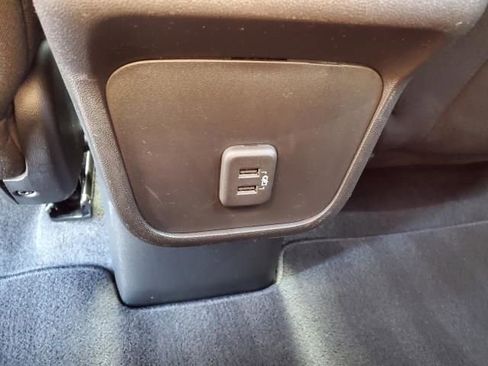 Used 2022 Chevrolet Equinox LT image 10