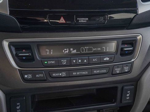 Used 2017 Honda Pilot EX-L image 17