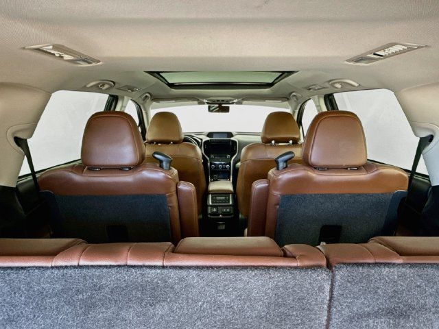Used 2019 Subaru Ascent Touring AWD/4WD image 40