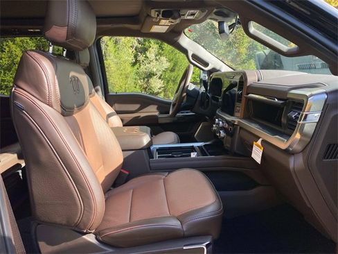 Used 2026 Ford F450 King Ranch w/ FX4 Off-Road Package image 37