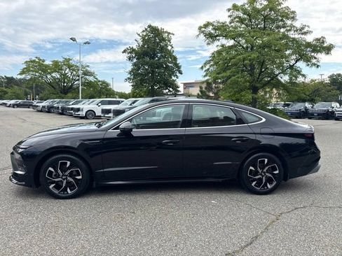 Used 2024 Hyundai Sonata SEL FWD image 17