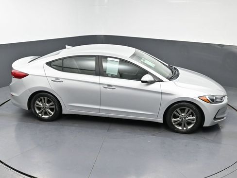 Used 2018 Hyundai Elantra SEL image 43