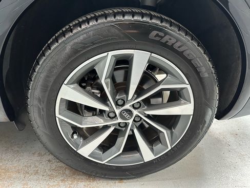 Used 2022 Audi Q5 2.0T Premium AWD/4WD image 25