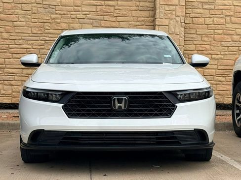Used 2023 Honda Accord LX image 2