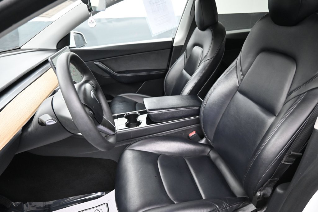 Used 2020 Tesla Model Y Long Range AWD/4WD image 22