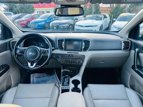Used 2017 Kia Sportage EX w/ EX Premium Package AWD/4WD image 8