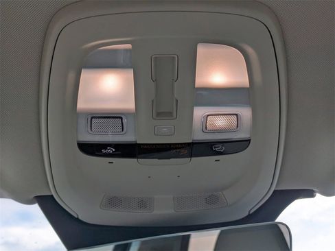 New 2026 Volvo XC90 T8 Ultra w/ Protection Package Premier image 25