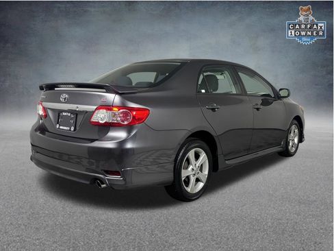 Used 2013 Toyota Corolla S FWD image 9
