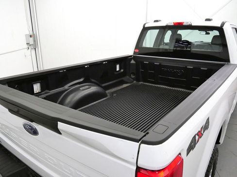Used 2022 Ford F250 XL w/ STX Appearance Package image 36