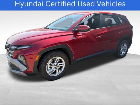 Certified 2026 Hyundai Tucson SE FWD image 1