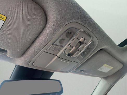 Used 2020 Hyundai Santa Fe SEL image 38