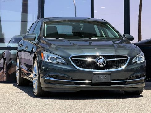 Used 2018 Buick LaCrosse Premium w/ Dynamic Drive Package AWD/4WD image 18