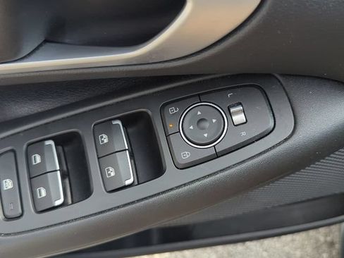 Used 2024 Hyundai Sonata SEL w/ Convenience Package FWD image 9