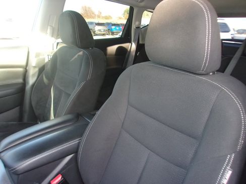 Used 2023 Nissan Murano S image 8