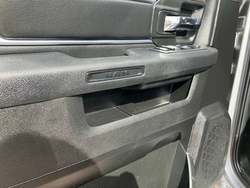 Used 2024 RAM 1500 Warlock AWD/4WD image 37