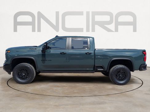 Used 2026 Chevrolet Silverado 2500 ZR2 AWD/4WD image 7