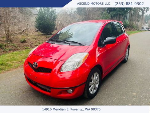 Used 2009 Toyota Yaris S image 1