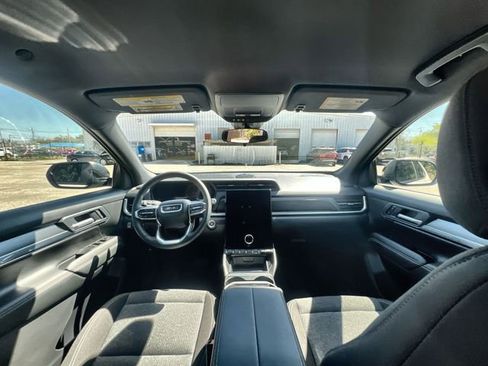 Used 2026 GMC Terrain Elevation w/ LPO, Floor Liner Package image 19