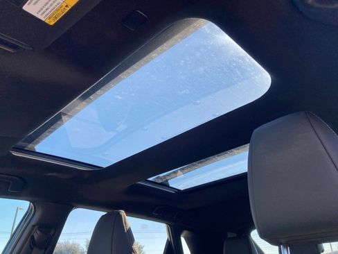 Used 2024 Toyota bZ4X XLE w/ Weather Package image 13