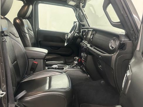 Used 2022 Jeep Wrangler Unlimited Rubicon 4xe w/ Steel Bumper Group image 37