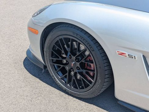 Used 2008 Chevrolet Corvette Convertible w/ Preferred Equipment Group RWD image 19