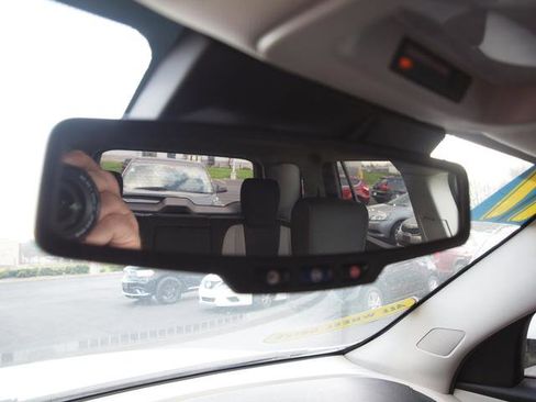 Used 2017 GMC Terrain SLE w/ Driver Alert Package I image 11