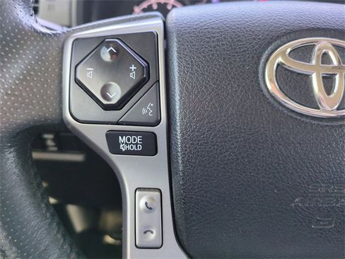 Used 2020 Toyota 4Runner SR5 image 23