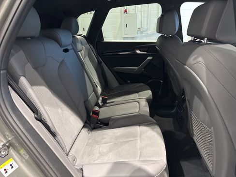 Used 2024 Audi SQ5 Prestige image 36