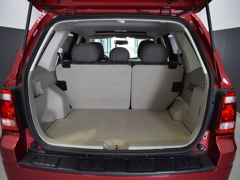 Used 2009 Ford Escape XLT FWD image 29