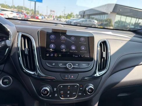 Used 2024 Chevrolet Equinox RS FWD image 16