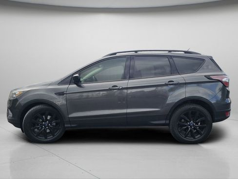 Used 2018 Ford Escape SE w/ SE Sport Appearance Package AWD/4WD image 20