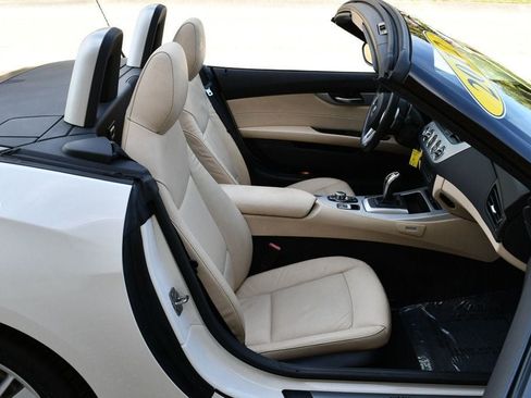 Used 2012 BMW Z4 sDrive35i RWD image 64