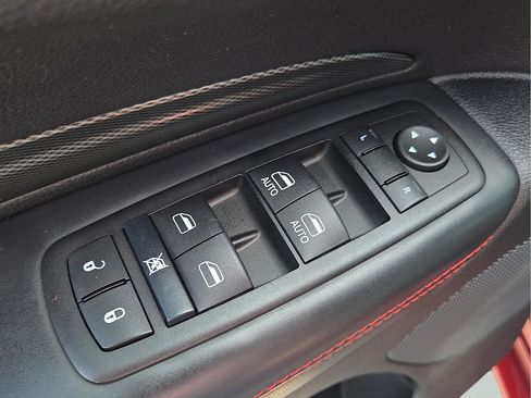 Used 2024 Dodge Durango GT AWD/4WD image 14