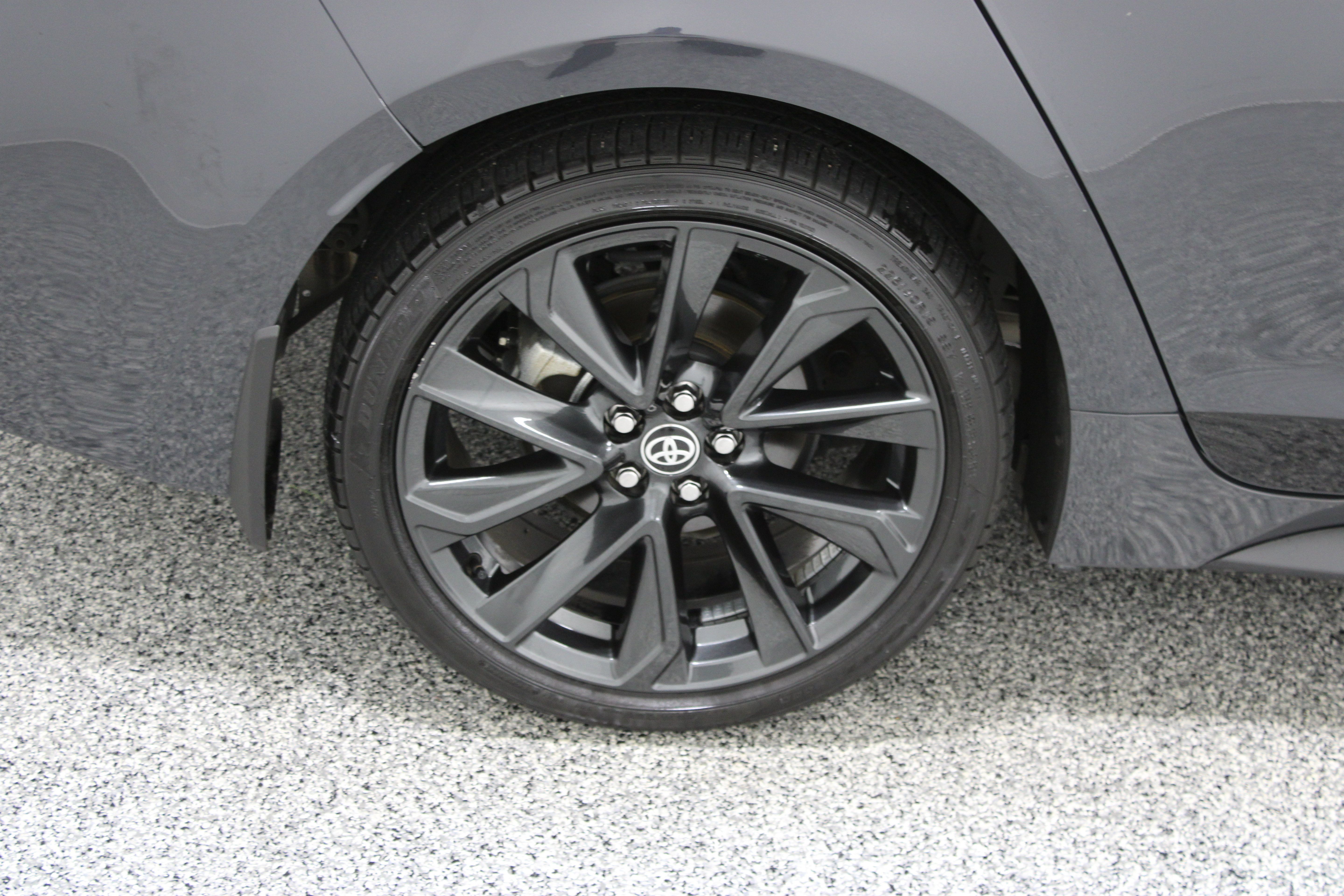 Used 2025 Toyota Corolla SE FWD image 6