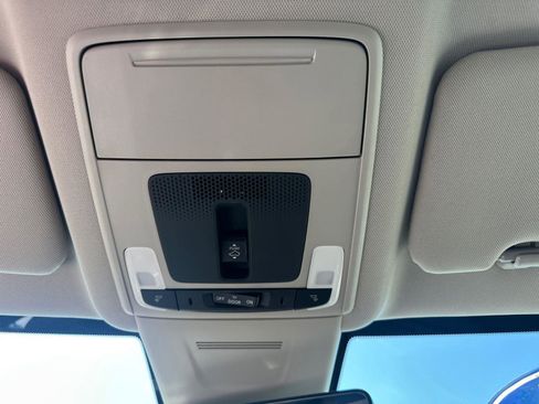 Used 2024 Honda CR-V EX-L image 22