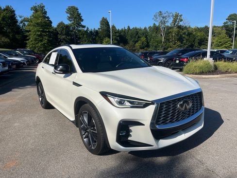 Used 2023 INFINITI QX55 Luxe w/ Cargo Package AWD/4WD image 3