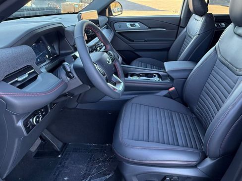 New 2026 Ford Explorer ST-Line w/ ST-Line Street Pack image 15