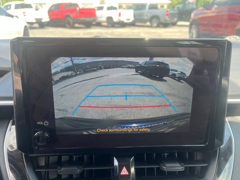 Used 2024 Toyota Corolla LE FWD image 29