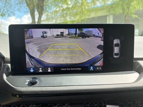 Used 2023 Honda Accord Touring image 18