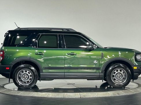 Used 2024 Ford Bronco Sport Outer Banks AWD/4WD image 11