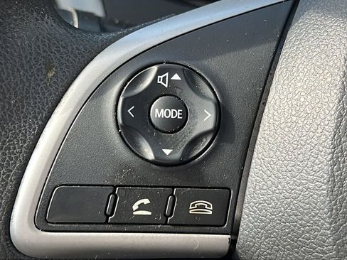 Used 2020 Mitsubishi Outlander ES FWD image 19