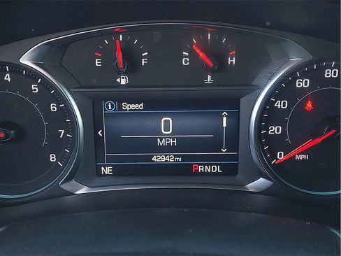 Used 2024 Chevrolet Equinox LT image 16