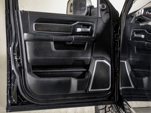 Used 2022 RAM 3500 Laramie image 35